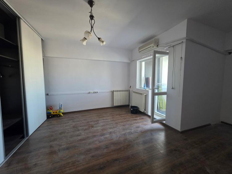 Apartament cu 2 camere decomandat în Națiunile Unite