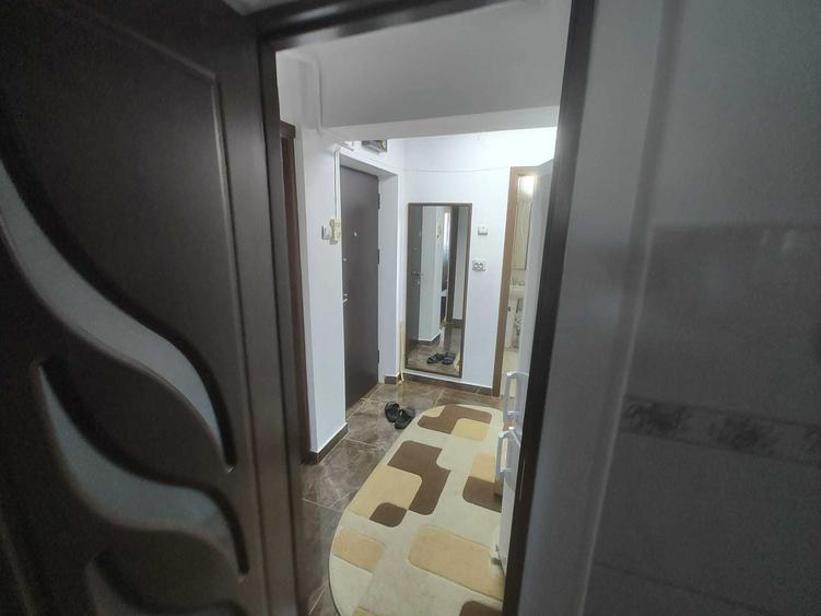 PF Inchiriez ap 2 camere D Pacurari Munca Invalizilor - 16