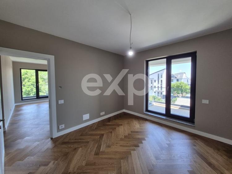 Apartament spectaculos 3 camere de vanzare în Aviatiei |  | Lumină naturala - 11