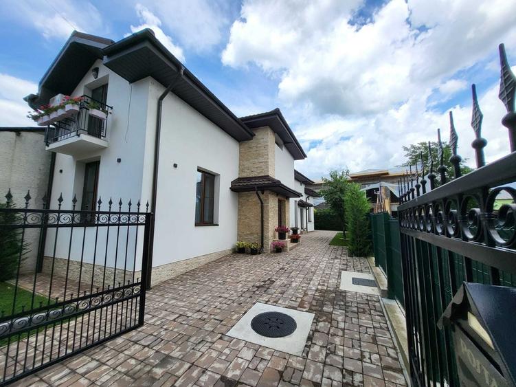 Casa de vanzare ULTRACENTRAL Targoviste - 1