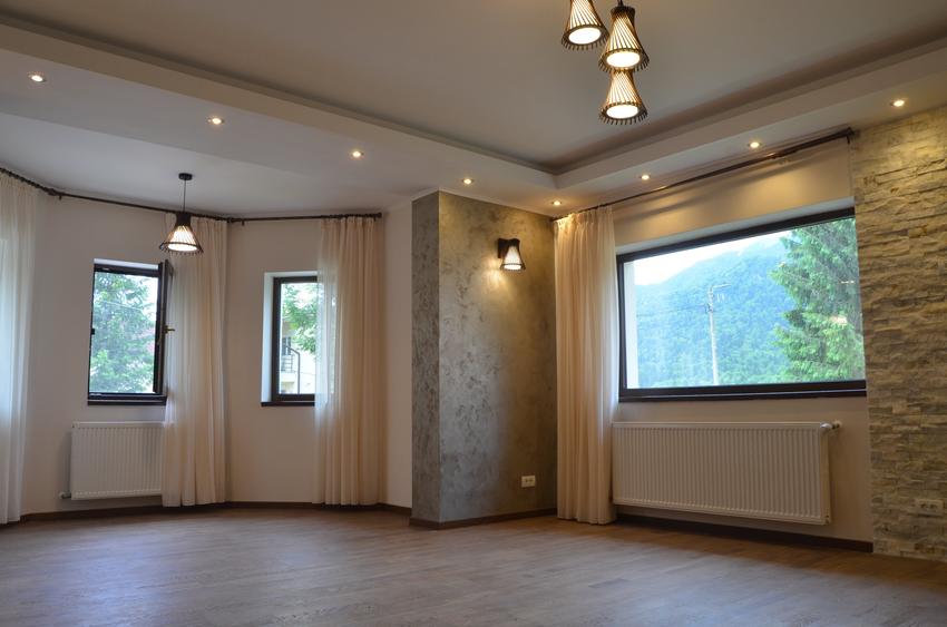 Casă individuală cu 3 camere cu Canalizare în Golful Regal
