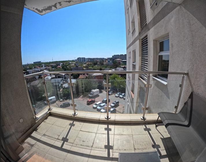 Apartament cu 2 camere semidecomandat, mobilat în Titan — fotografia 1
