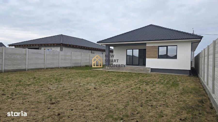 Casă cu 4 camere cu Teren 553 Mp în Sântandrei