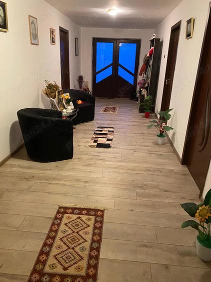 Casă în Vișina