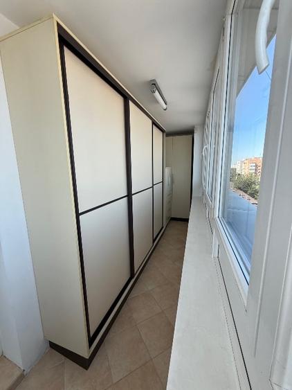 Apartament cu 2 camere semidecomandat, mobilat în Titan