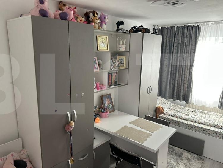 Apartament 2 camere semidecomandat  - Zona A - Scoala 12 - 5