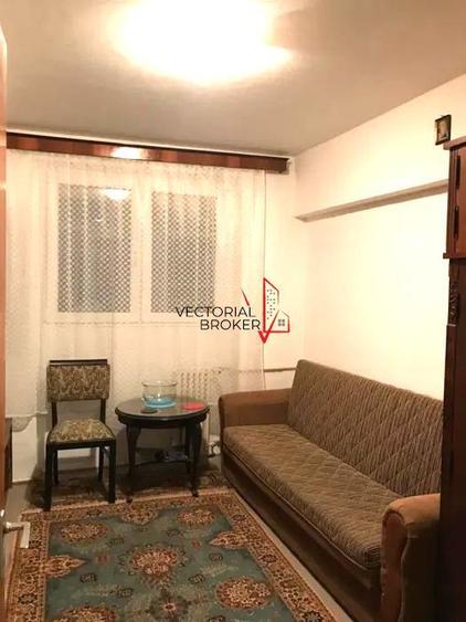 Apartament cu 3 camere decomandat în Doamna Ghica
