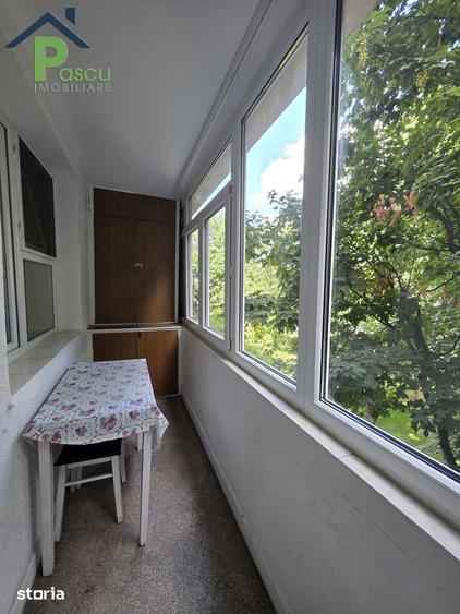 Apartament cu 2 camere semidecomandat în Giurgiului