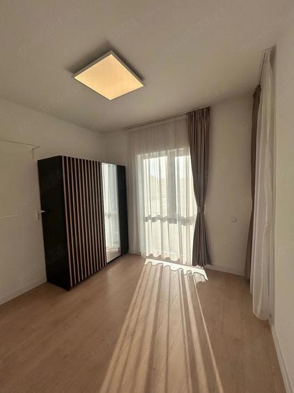 Casă cu 4 camere cu Teren 250 Mp în Central