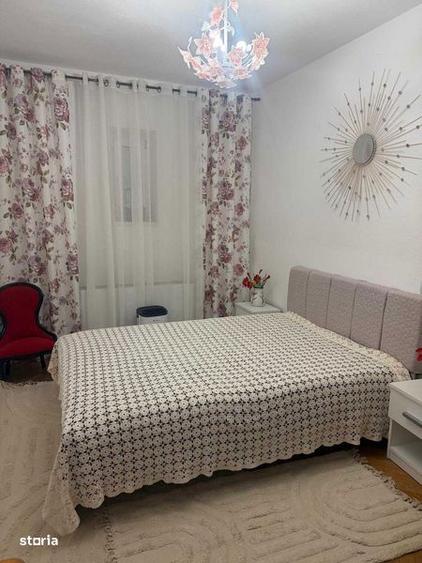Casă cu 4 camere cu Teren 4000 Mp în Iecea Mare