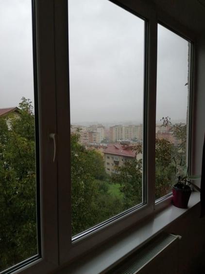 Garsonieră decomandată, mobilată în Răcădău