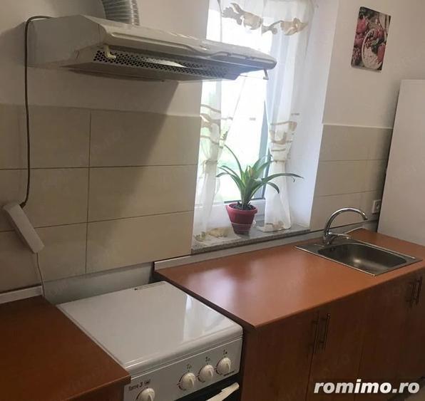 Garsonieră decomandată în Telegrafului