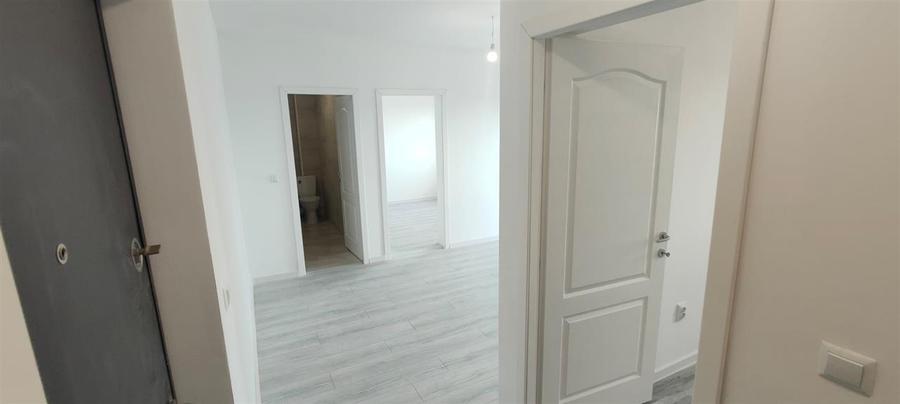 Apartament cu 2 camere semidecomandat în Cug