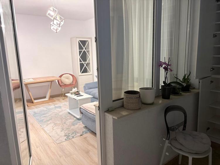 Apartament cu 2 camere decomandat în Militari