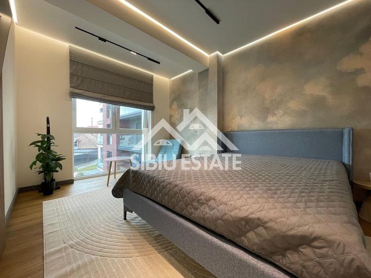 Apartament cu 2 camere semidecomandat, mobilat în Central