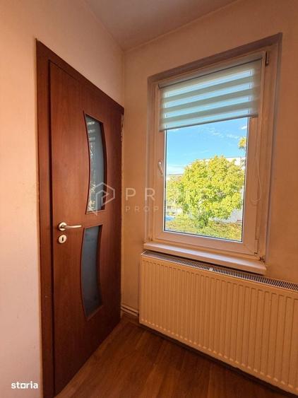 Apartament cu 3 camere decomandat în Tudor