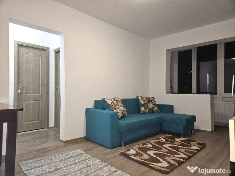 Apartament cu 2 camere semidecomandat în Aurel Vlaicu