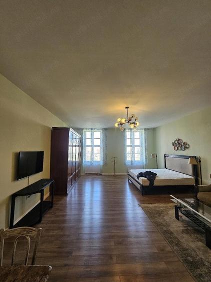 Apartament cu 2 camere decomandat în Exterior Vest