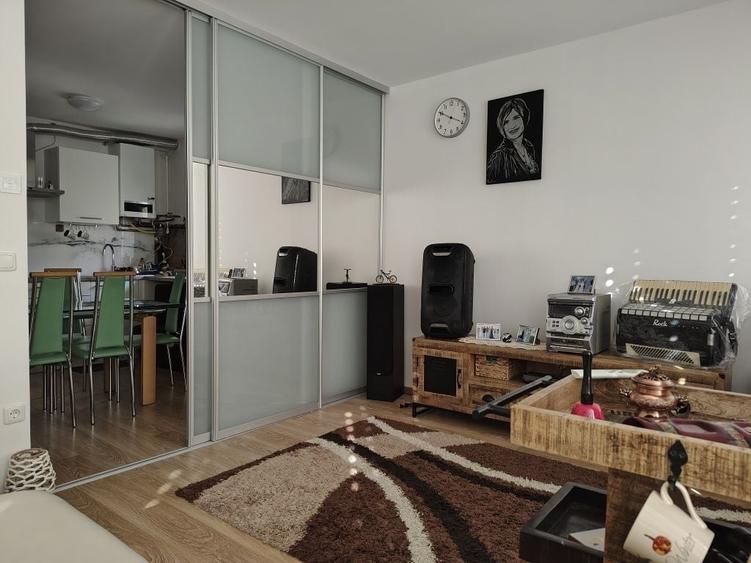 Apartament cu 2 camere semidecomandat în UTA