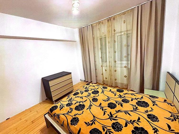 Apartament cu 3 camere decomandat în Găvana
