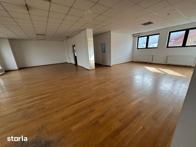 Spațiu comercial, de 600 mp, în Traian