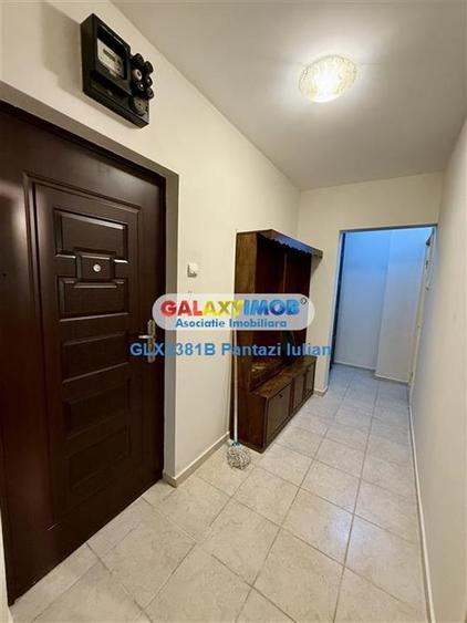 Apartament cu 3 camere decomandat în Doamna Ghica