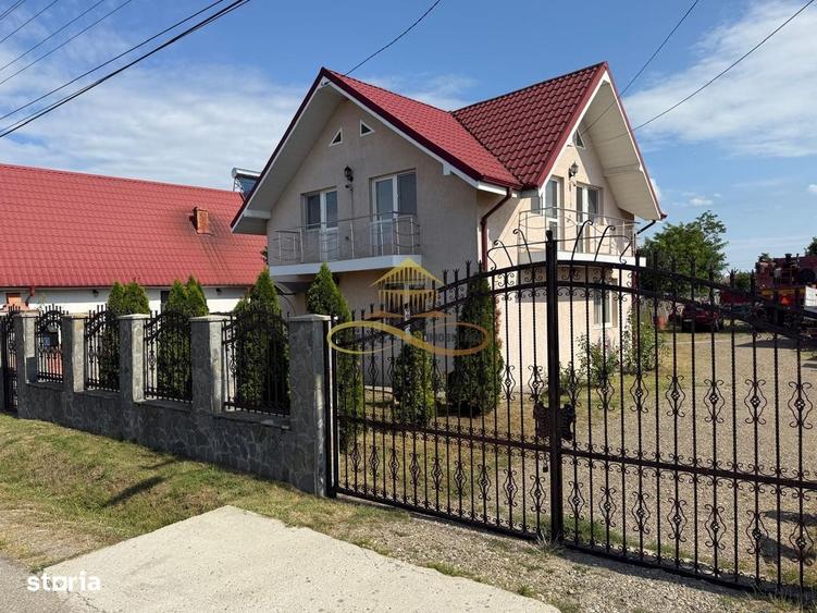 Casă cu 4 camere în Central