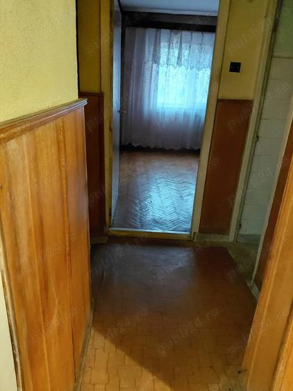 Apartament cu 3 camere decomandat în Traian