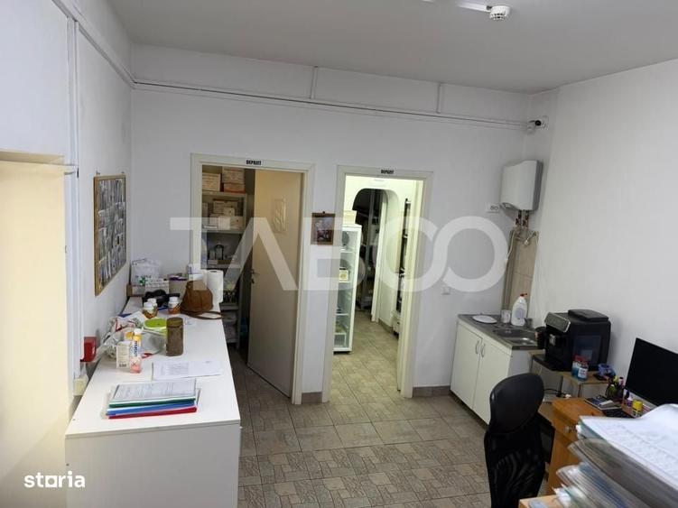 Spatiu de inchiriat Selimbar pregatit pentru farmacie - 1