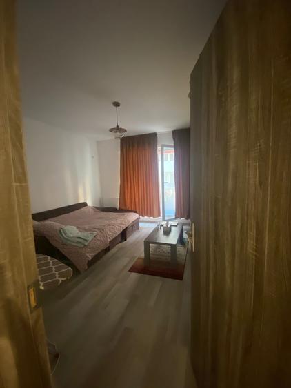 Garsonieră decomandată în Berceni