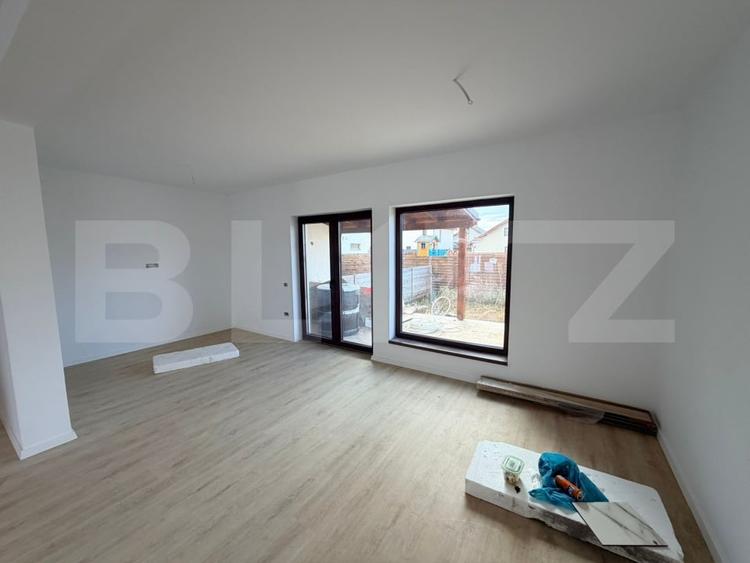 Duplex cu 4 camere cu Teren 250 Mp în Tărlungeni