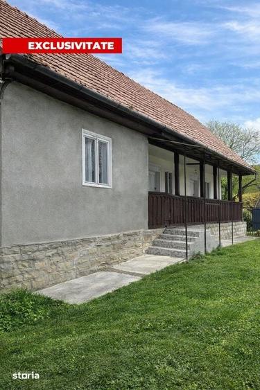 Casă cu 3 camere cu Teren 1900 Mp în Mănăstireni