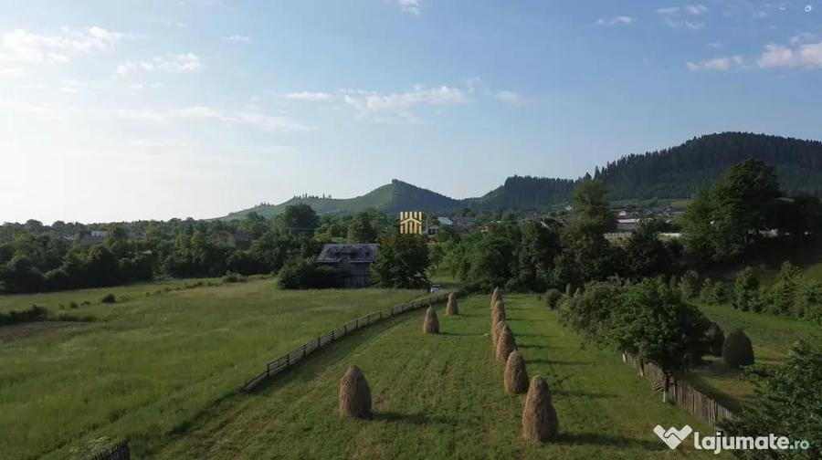 Teren de 10304 mp, în Slatina
