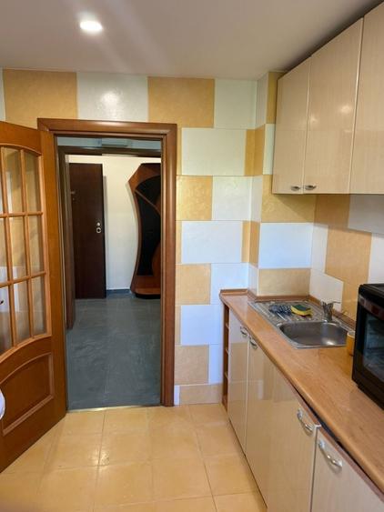 Apartament cu 2 camere decomandat în Exterior Vest