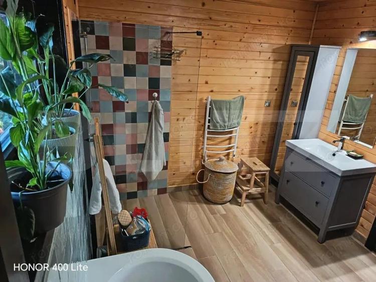 Casă cu Teren 1500 Mp în Curteni