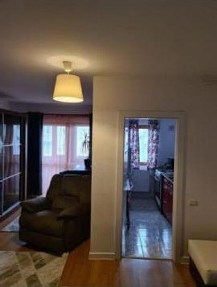 Garsonieră decomandată, mobilată în Colentina