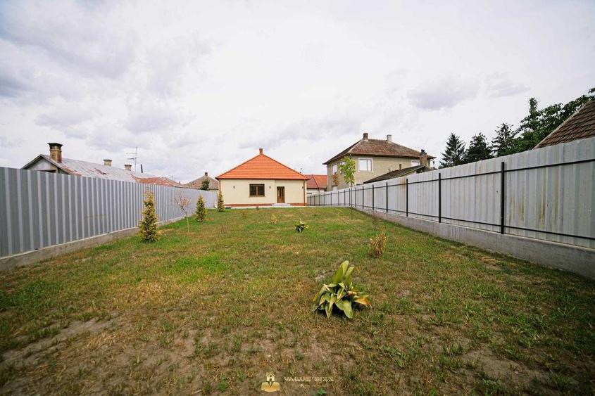 Casă cu 3 camere în Central