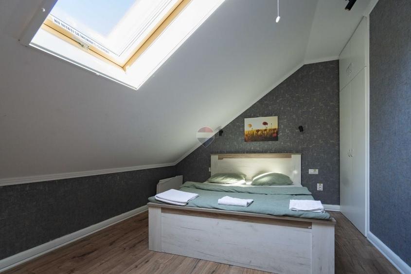 Apartament cu 4 camere decomandat în Central