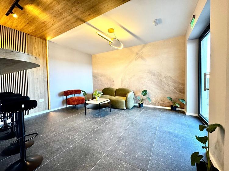 Apartament cu 2 camere semidecomandat, mobilat în Lipovei