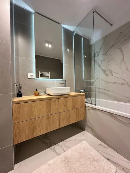 Apartament cu 2 camere decomandat, mobilat în Băneasa
