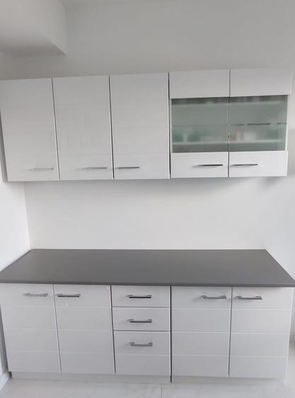Apartament cu 2 camere semidecomandat în Malu Roșu