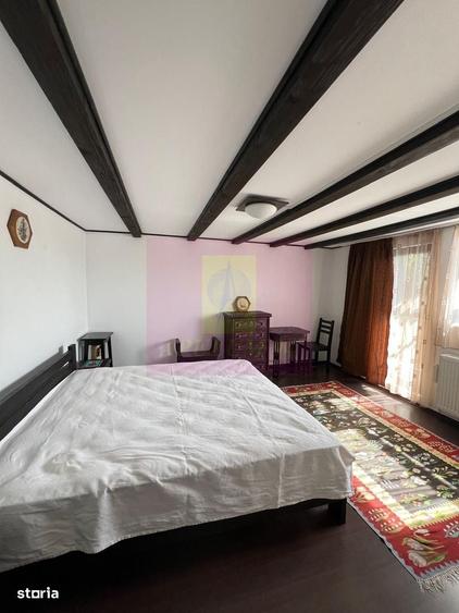 Vila cu 6 camere de vanzare in Brebu - 3