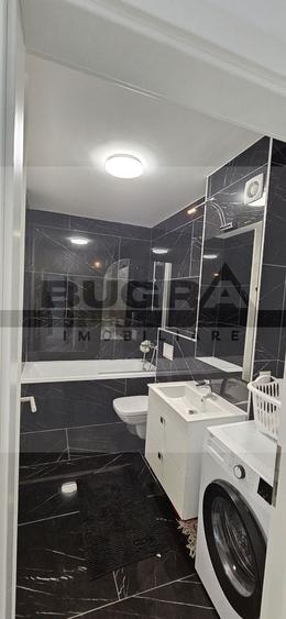 Apartament cu 3 camere semidecomandat în Exterior Nord