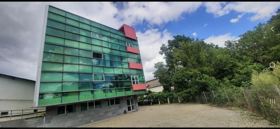 Spațiu comercial, de 503 mp, în Ultracentral