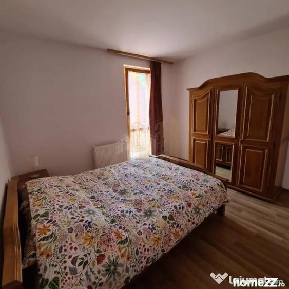 Apartament cu 3 camere decomandat în Poiana Brașov