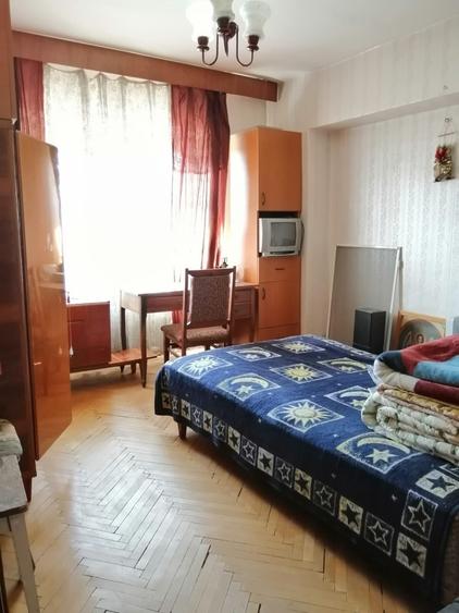 Apartament cu 4 camere, mobilat în Gară