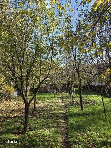 Casă cu 2 camere cu Teren 951 Mp în Central