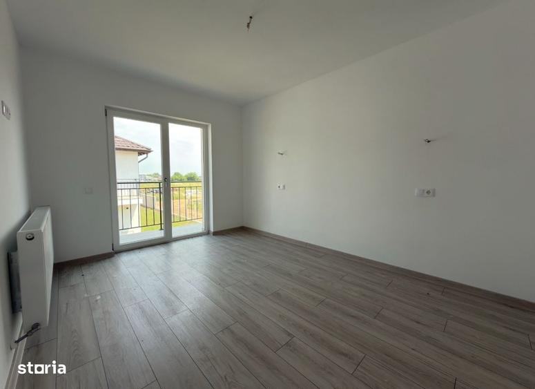 Casă cu 4 camere în Matraca