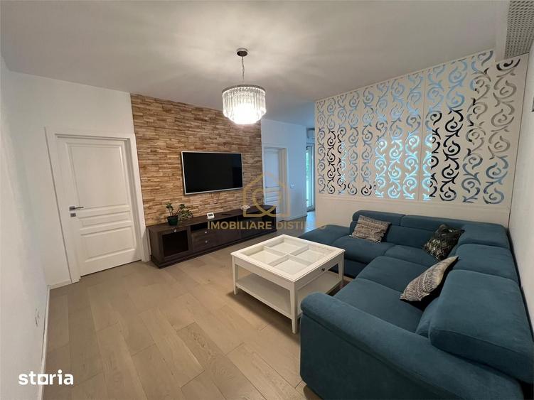 Apartament cu 3 camere în Săsar