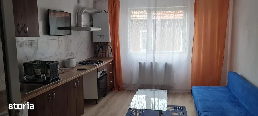 Garsonieră în 13 Decembrie